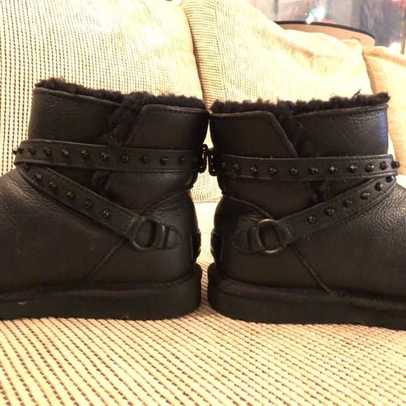 SOLD**UGG Emerson Black Leather Studded Boot, Sz 5 - Picture 5 of 7